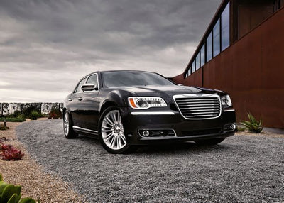 Chrysler i nebo sivo Default Title