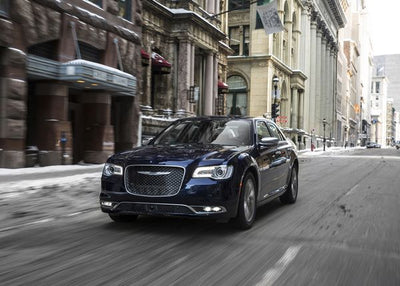 Chrysler na ulici Default Title