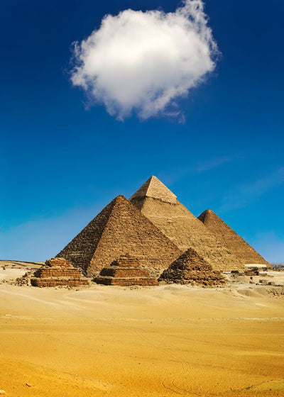 Piramide iznad oblak Default Title