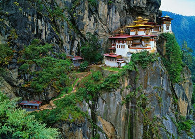 Himalaji hotel na kamenoj steni Default Title