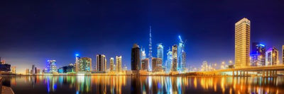 Ujedinjeni Arapski Emirati pogled na grad nocu panorama Default Title