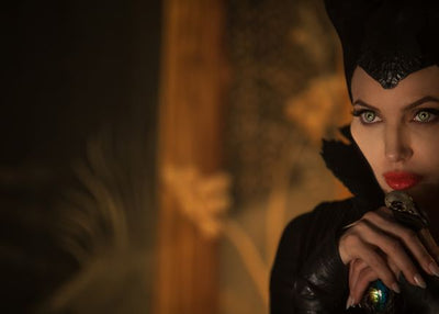 Maleficent (2014) Angelina Jolie i pogled Default Title