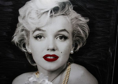 Marilyn Monroe Music i crveni karmin Default Title