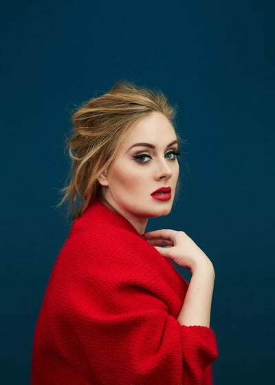 Adele tamna pozadina Default Title