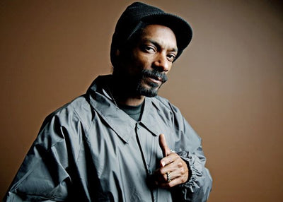 Snoop Dogg portret braon pozadina Default Title