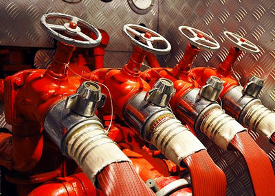 Vatrogasni kamioni i dotok vode Default Title